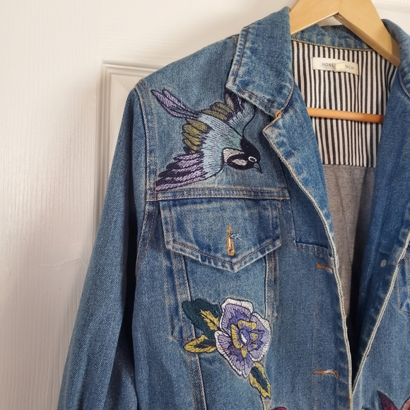 Honey Punch Embroidered Blue Denim Jacket Buttu-up Size XS - Picture 3 of 14